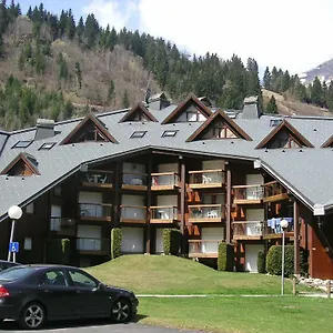 https://les-pierres-blanches.hotels-rhonealpes.com