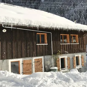 https://72-route-du-fry.hotels-rhonealpes.com