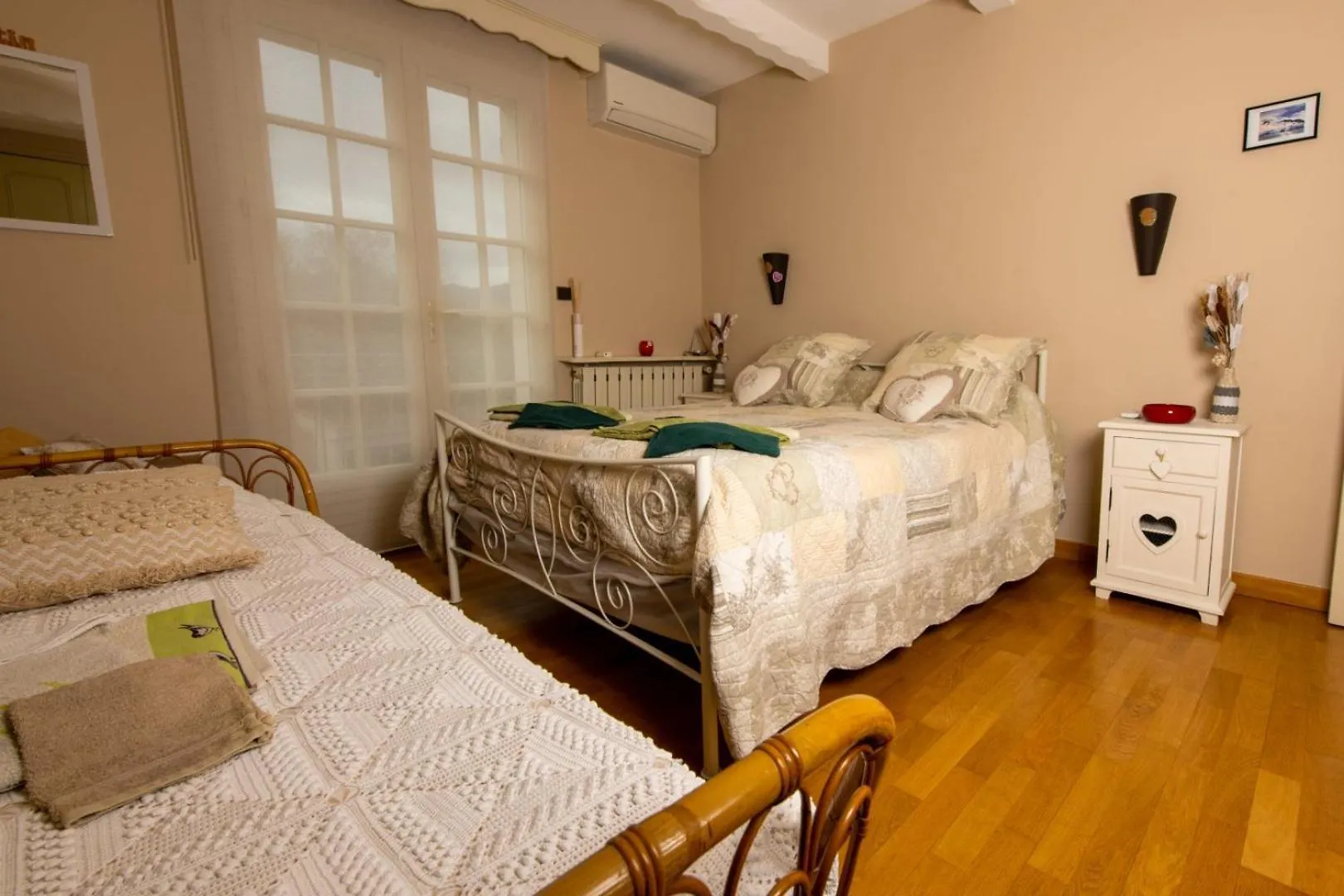 Holiday home Gite Histoire De Famille Villa Aubagne